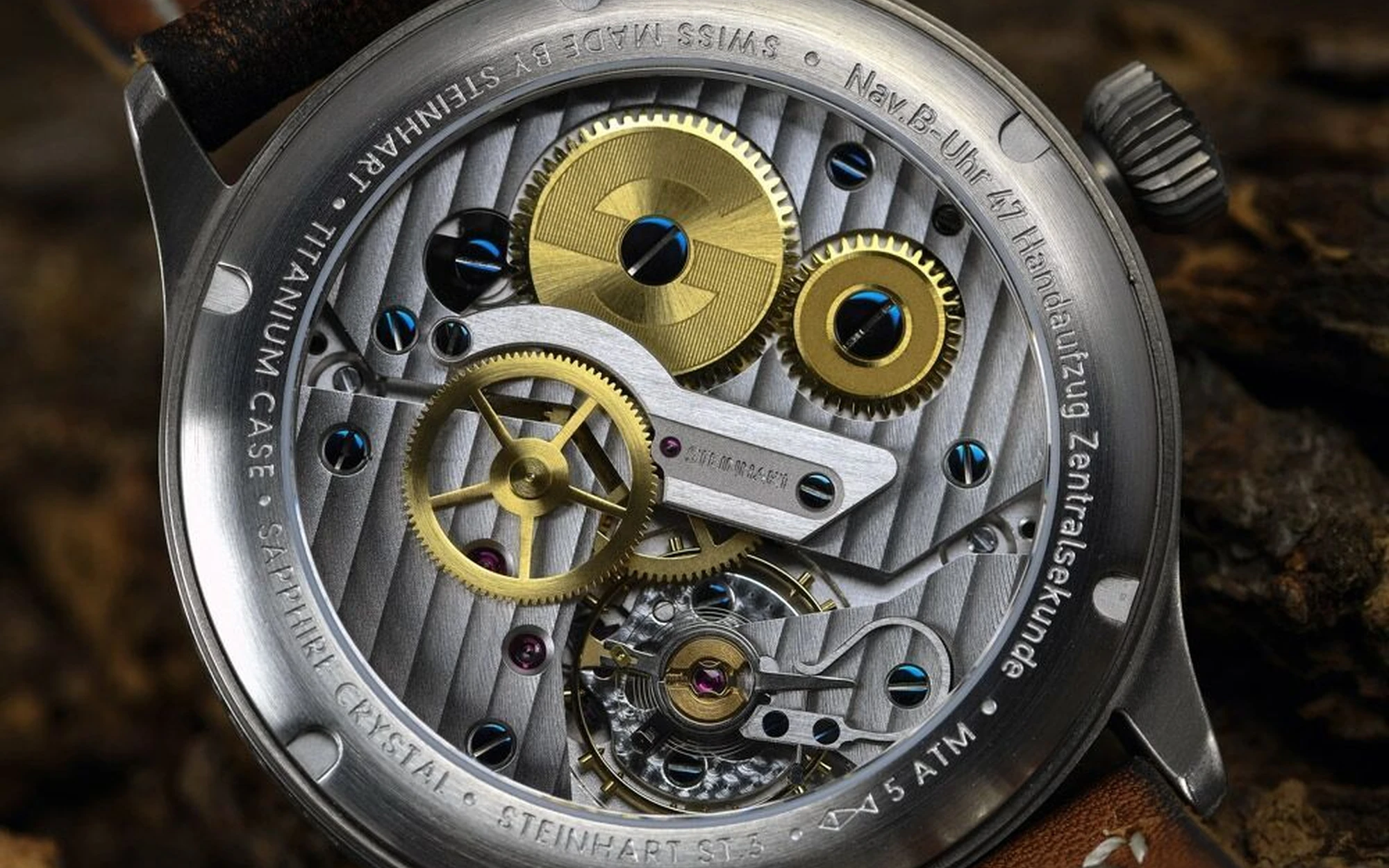 Steinhart nav b uhr 44 titan b muster zentralsekunde 2