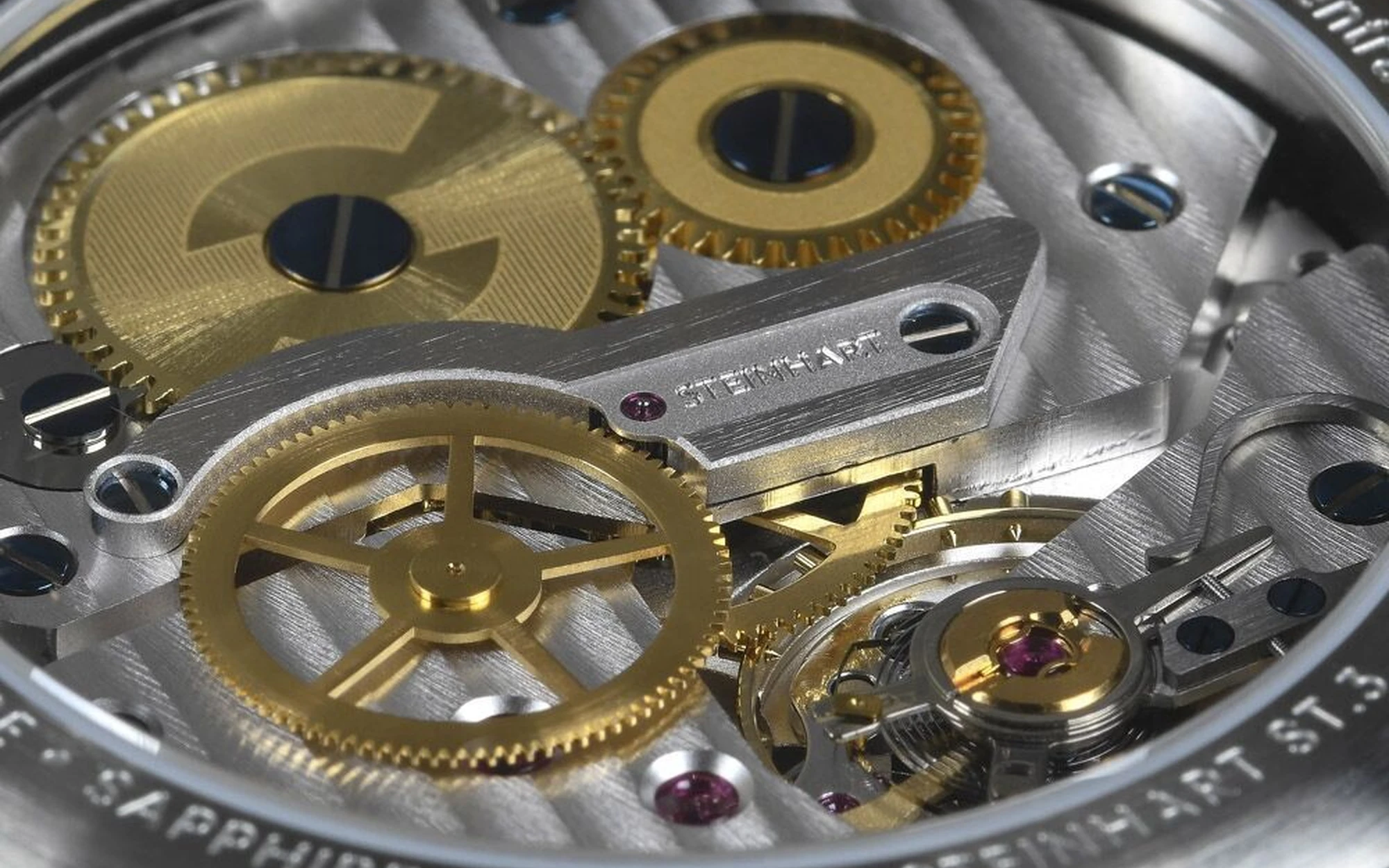 Steinhart nav b uhr 44 titan b muster zentralsekunde 10