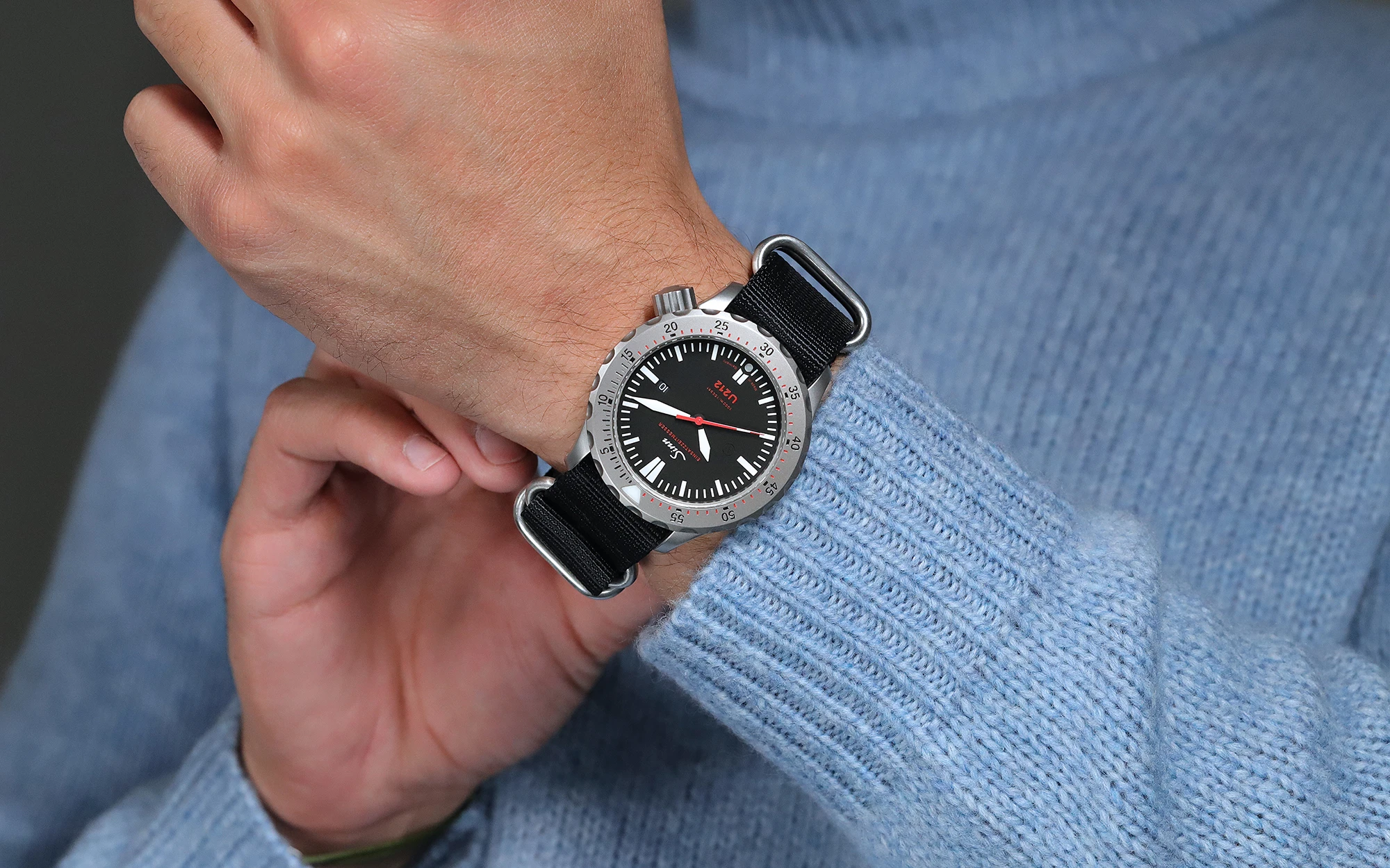 Sinn u212 ezm 16 9