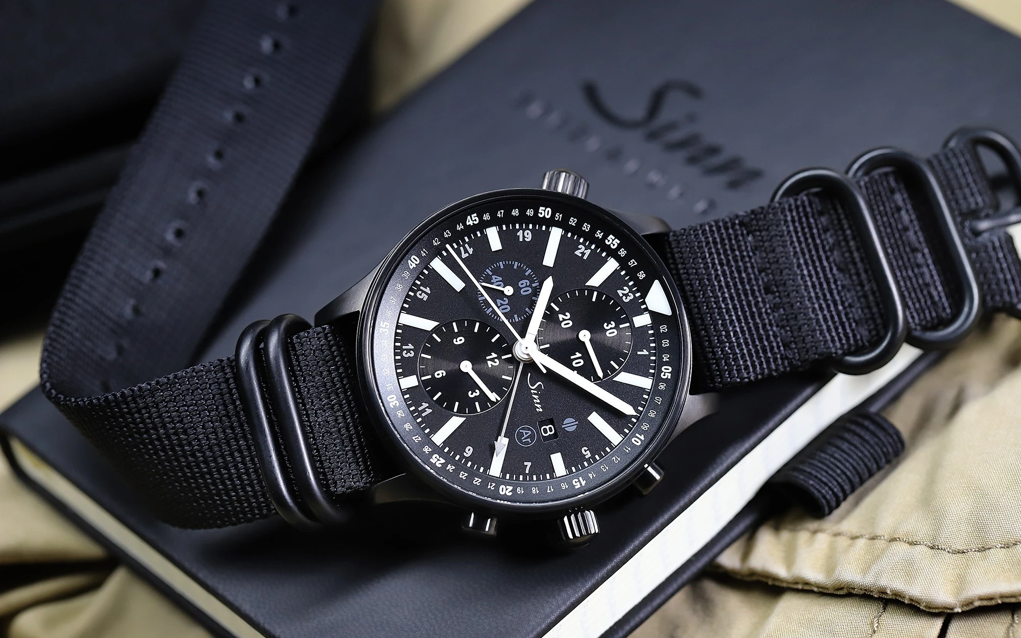 Sinn 900 pilot 2