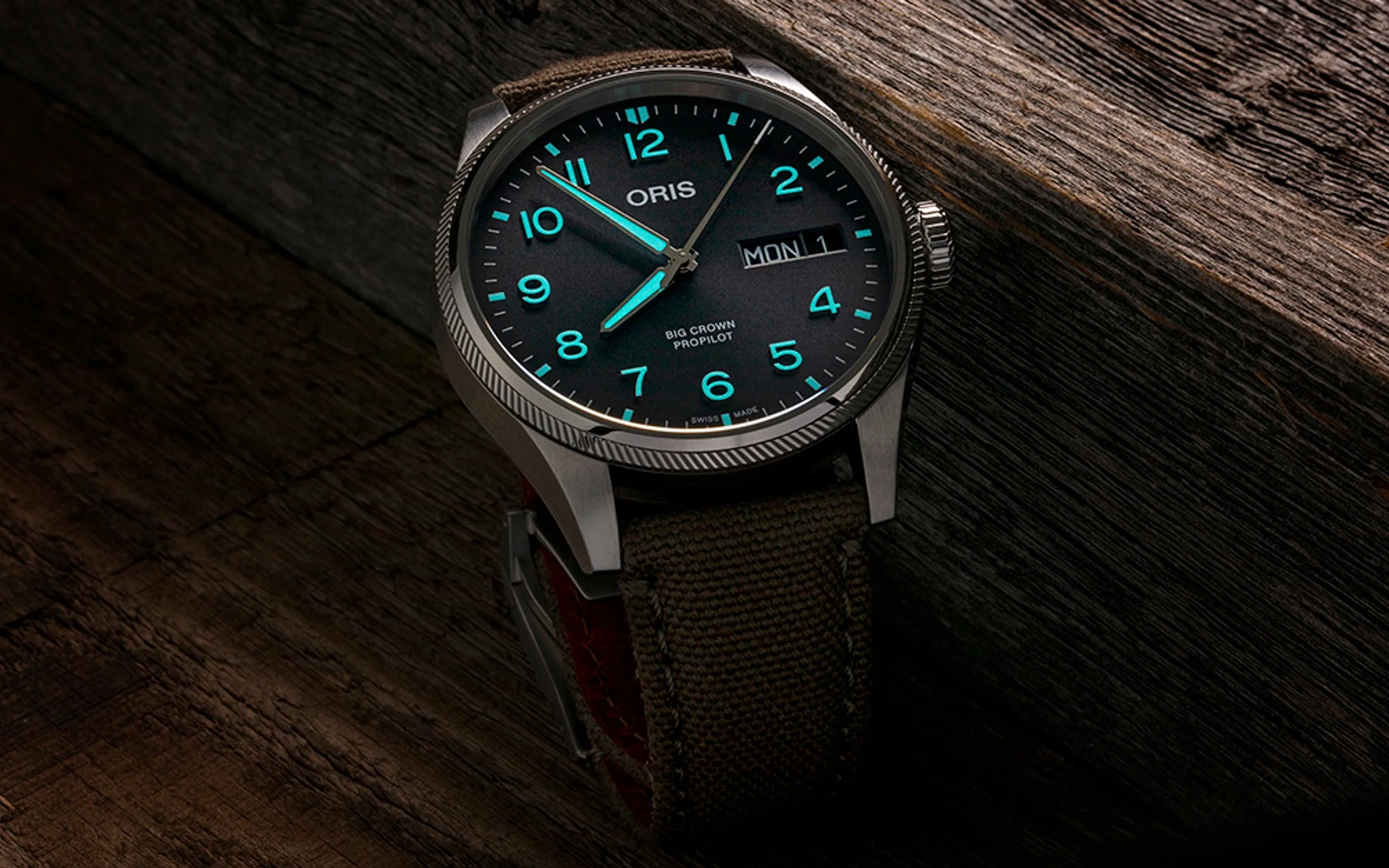 Oris big crown propilot big day date 3