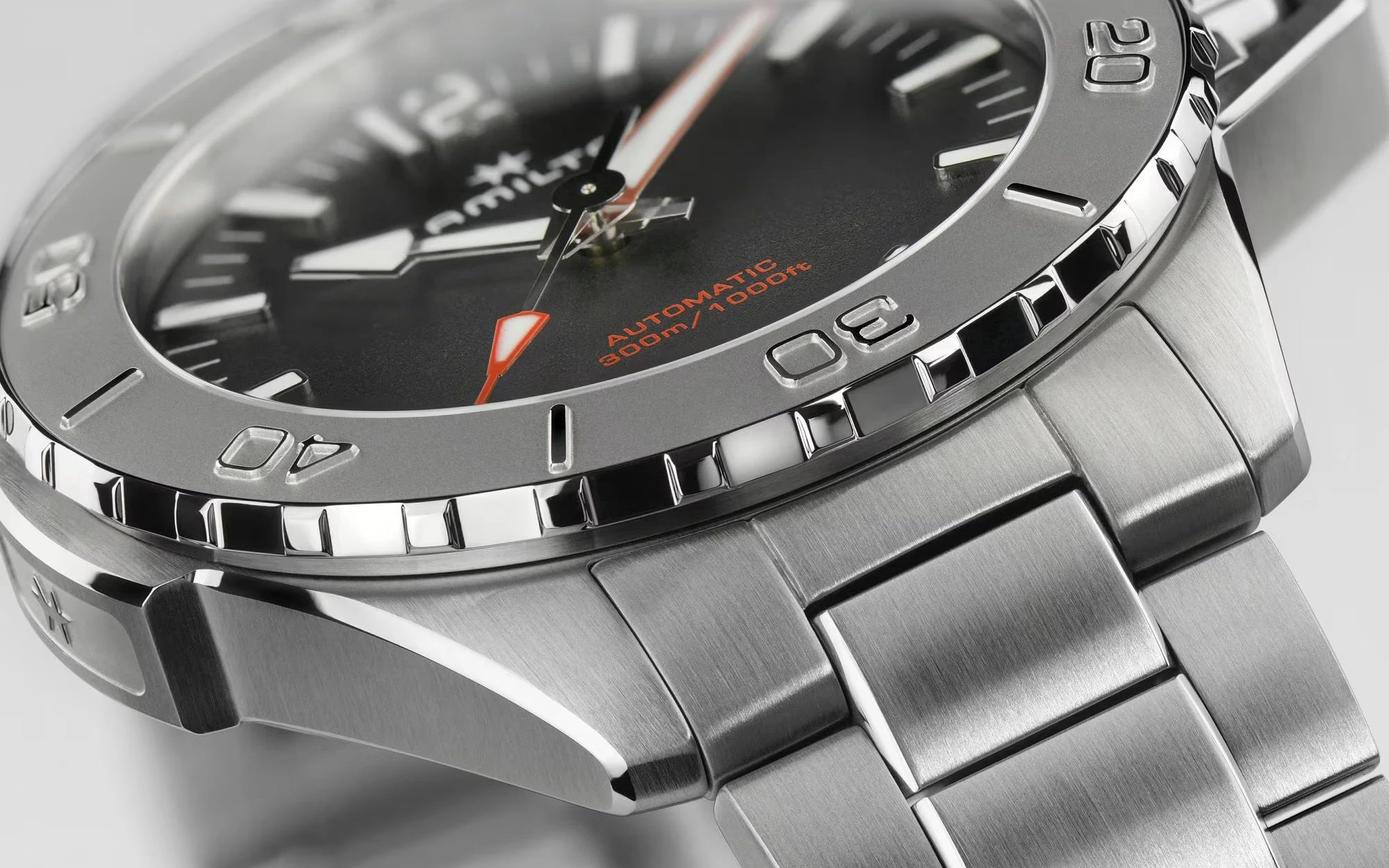 Hamilton khaki navy frogman auto 3