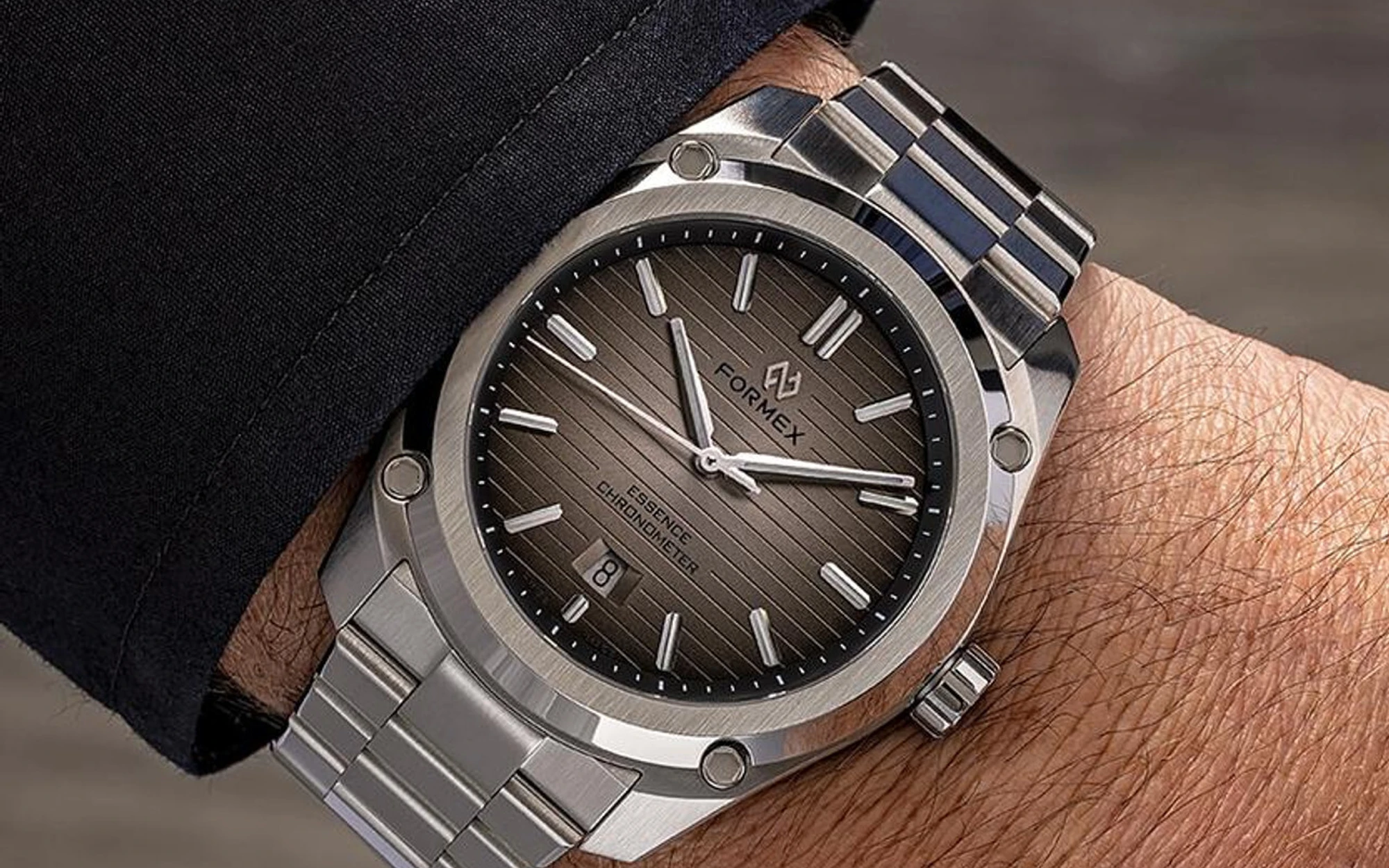 Formex essence fortythree automatic chronometer 8