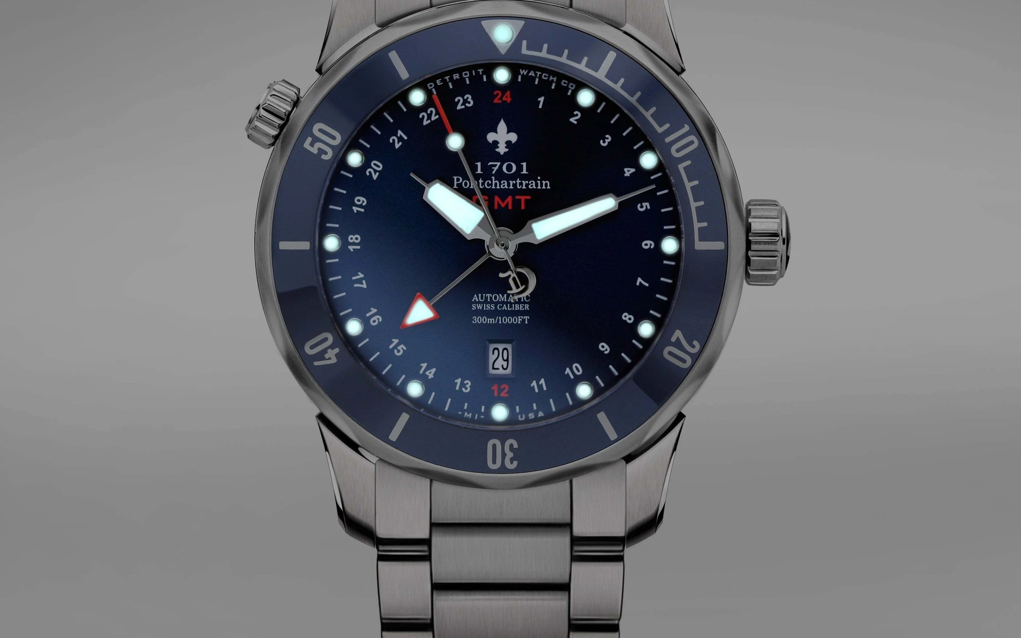 Detroit watch company 1701 pontchartrain great lakes edition gmt diver 15