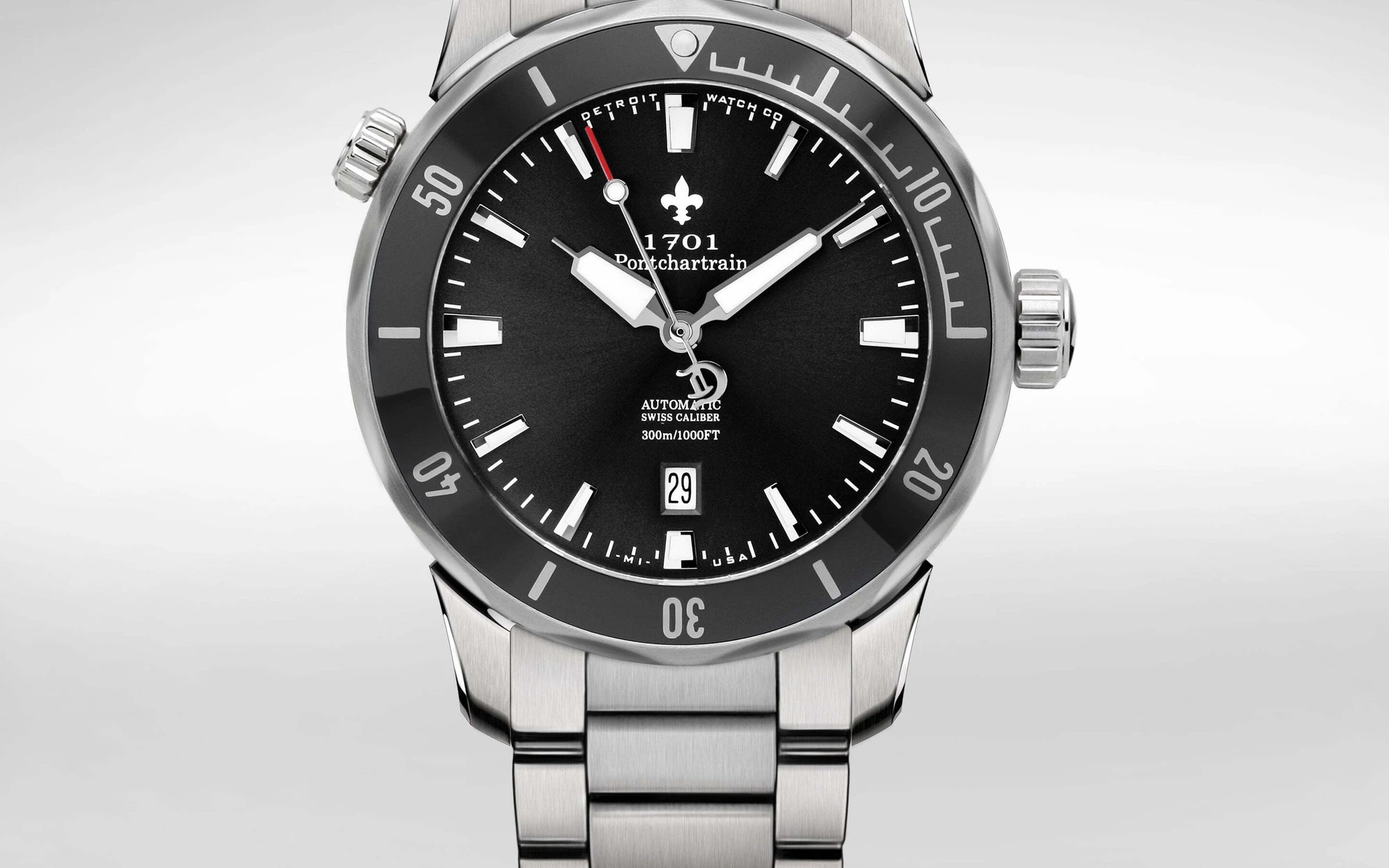Detroit watch company 1701 pontchartrain great lakes edition diver 18