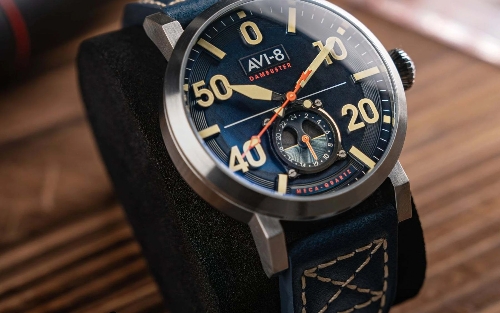 Avi 8 dambuster chadwick meca quartz cobalt blue 5