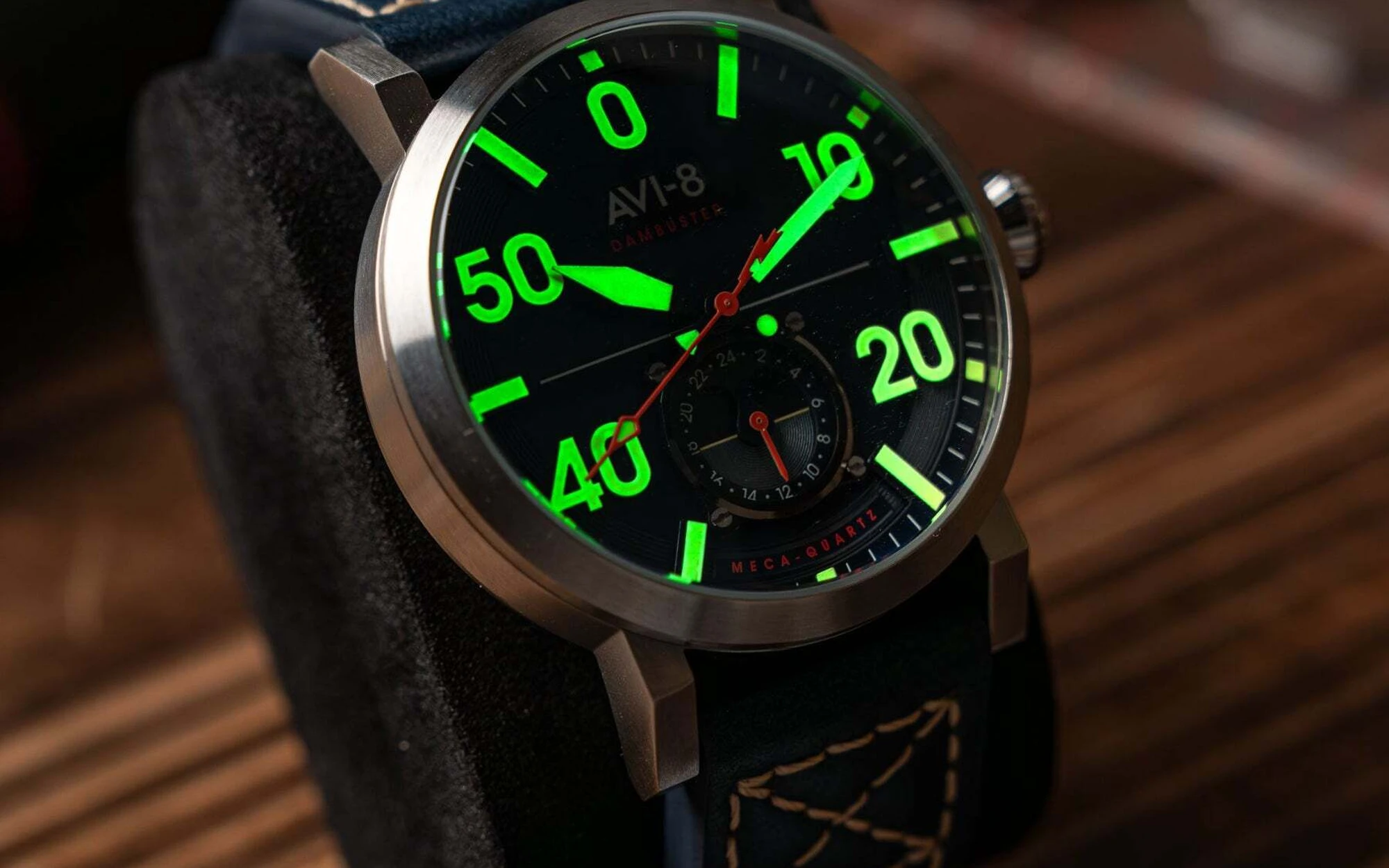 Avi 8 dambuster chadwick meca quartz cobalt blue 6
