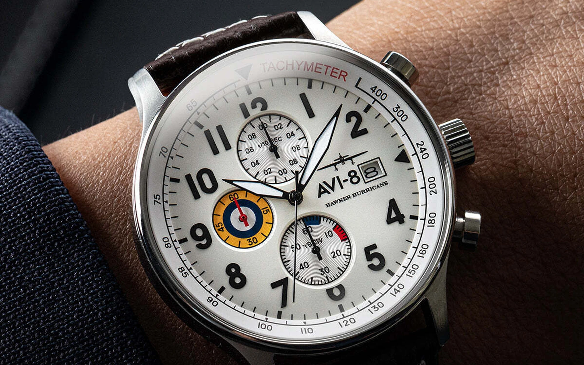 Avi 8 hawker hurricane classic chronograph 4