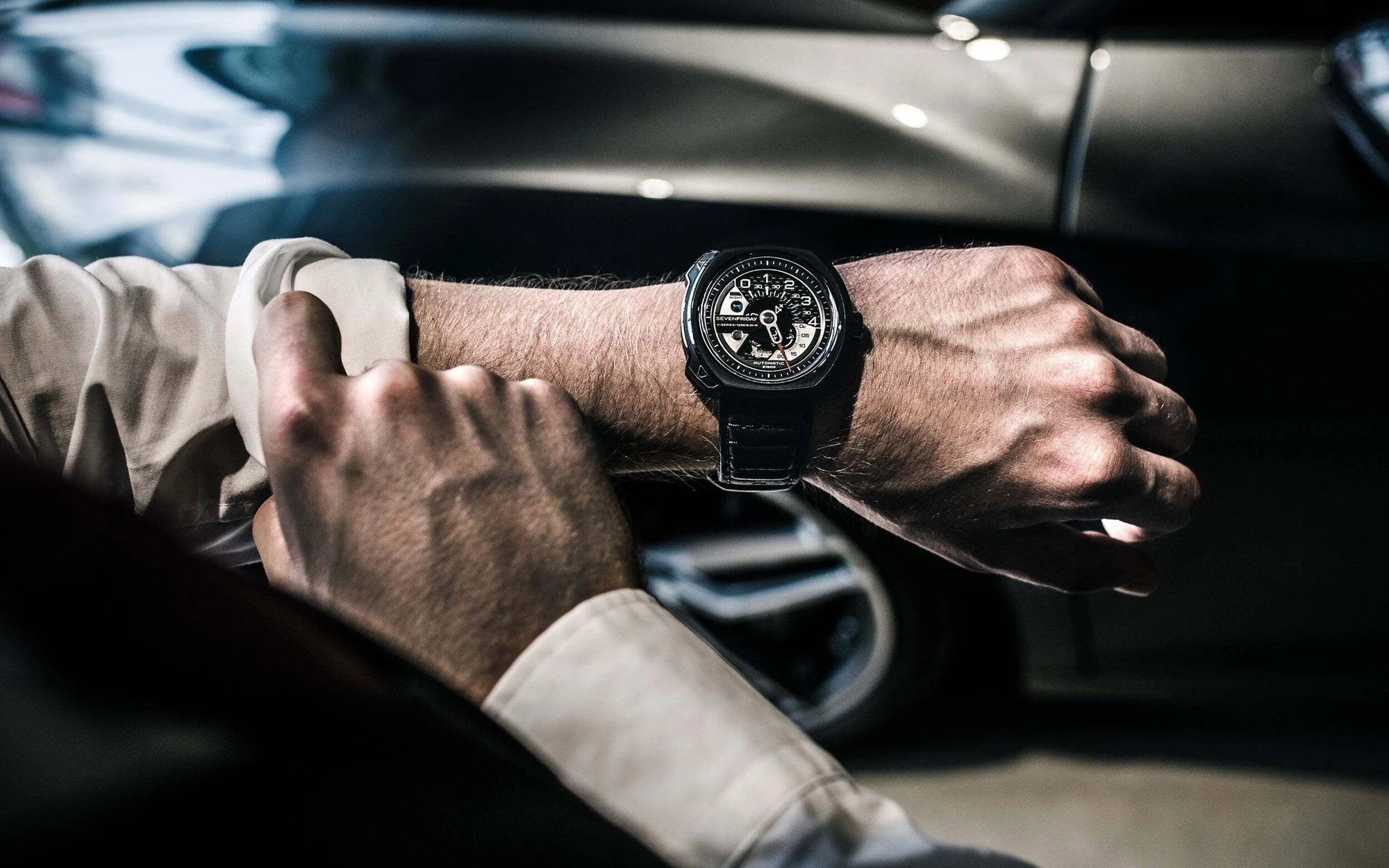 Sevenfriday v3 01 2