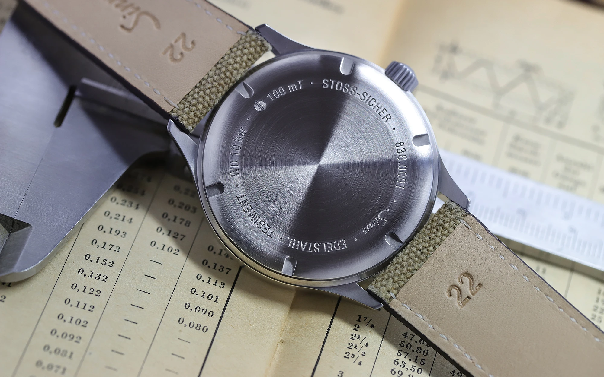 Sinn 836 11