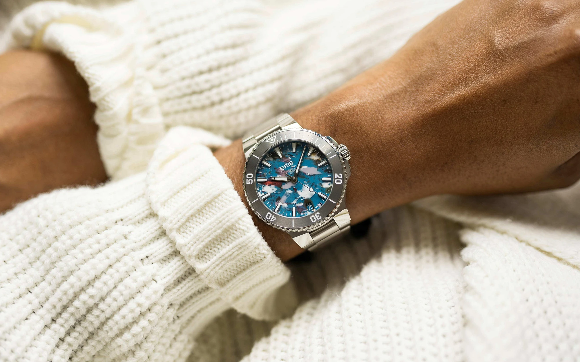 Oris aquis date upcycle calibre 400 4