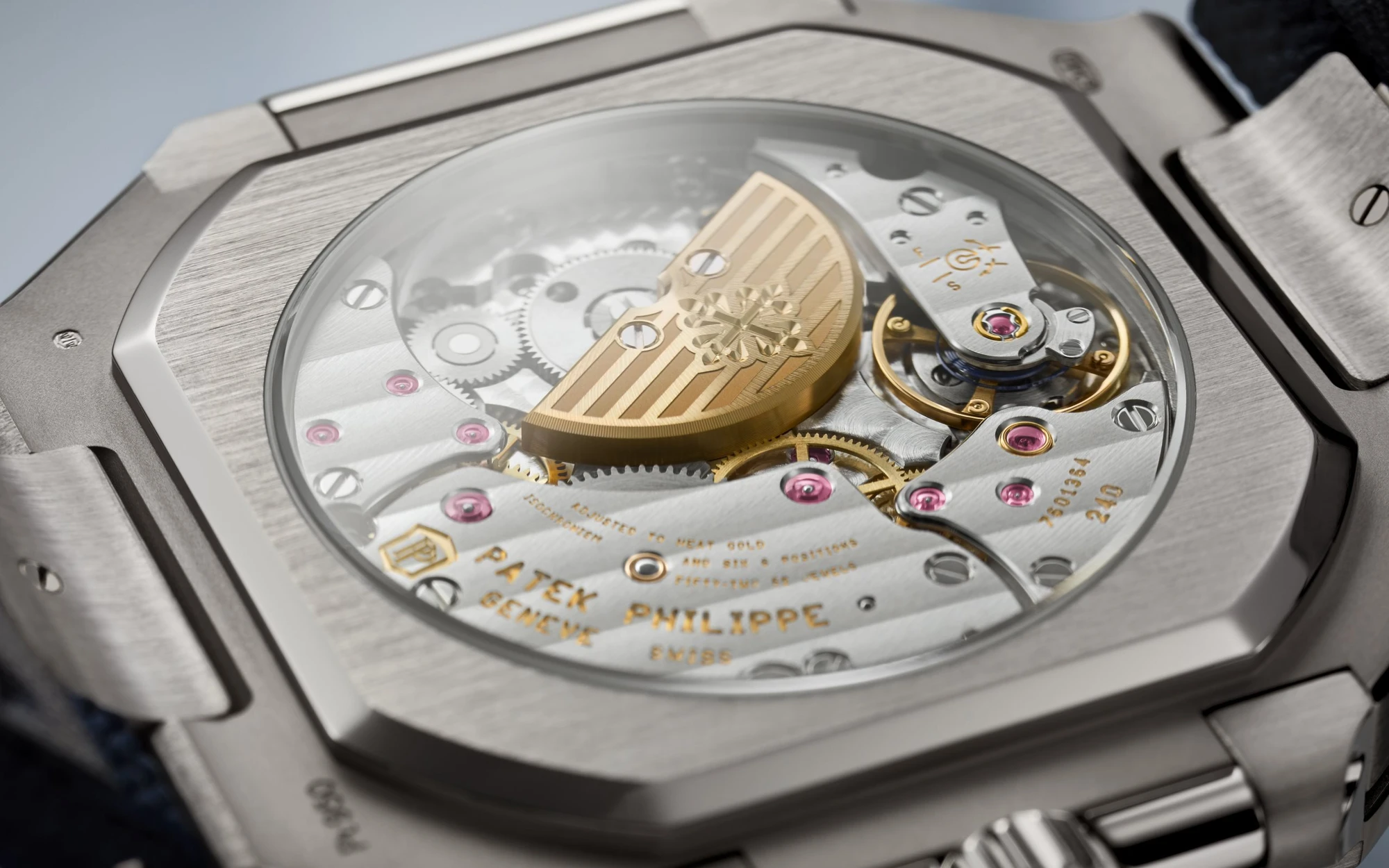 Patek philippe cubitus 5