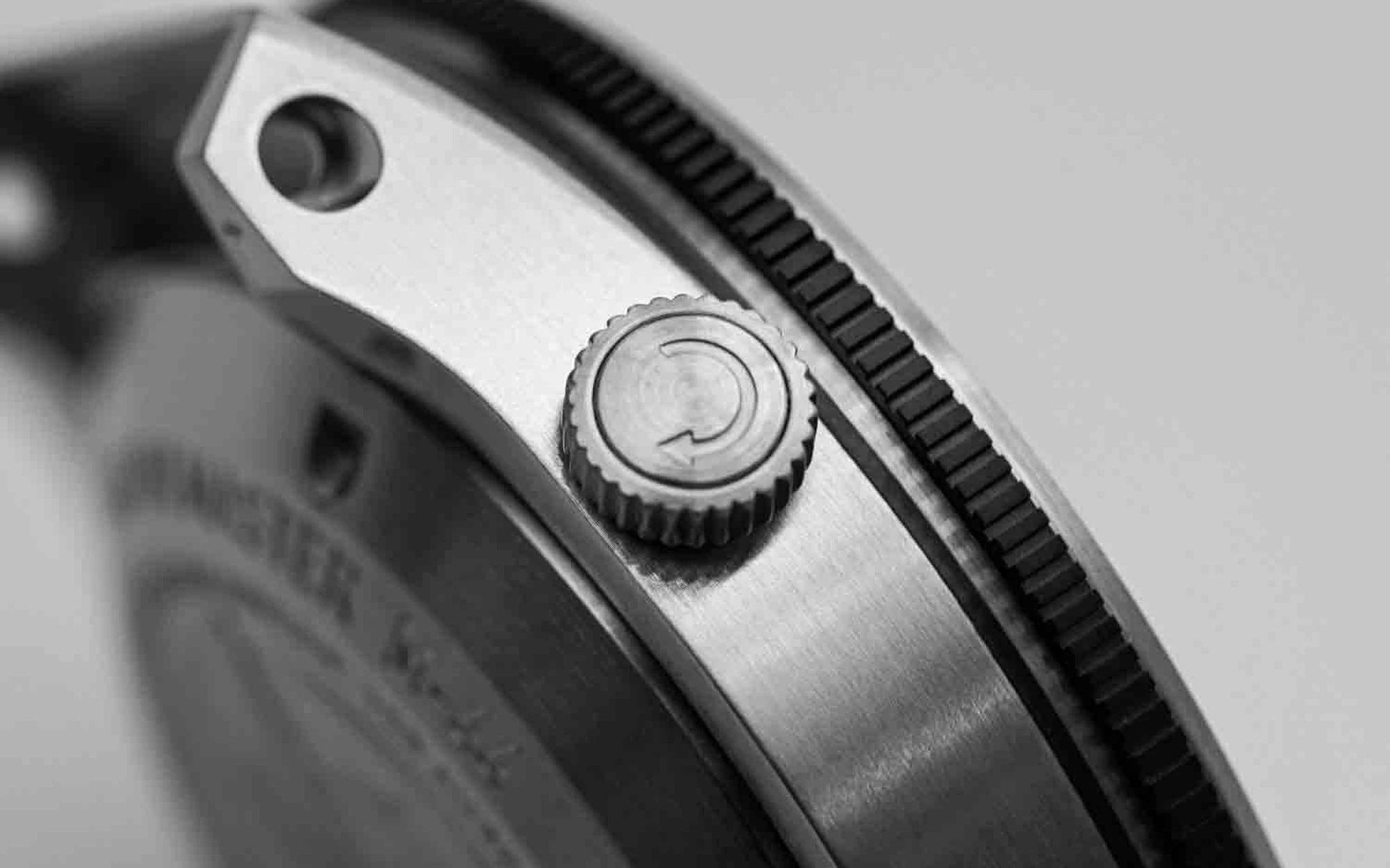 Fortis marinemaster m 44 10