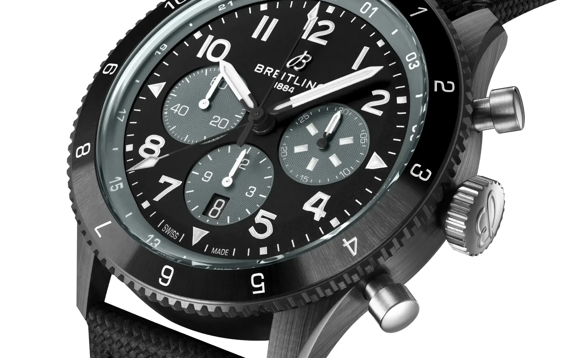 Breitling super avi b04 chronograph gmt 46 mosquito night fighter 4