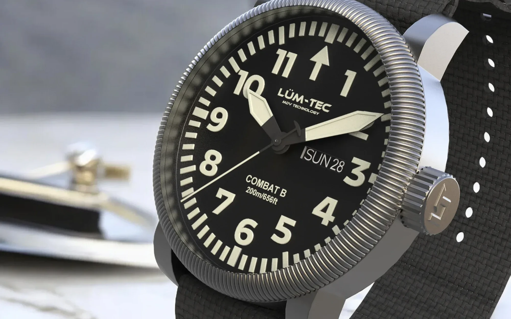Lum tec watches b66 day date 4
