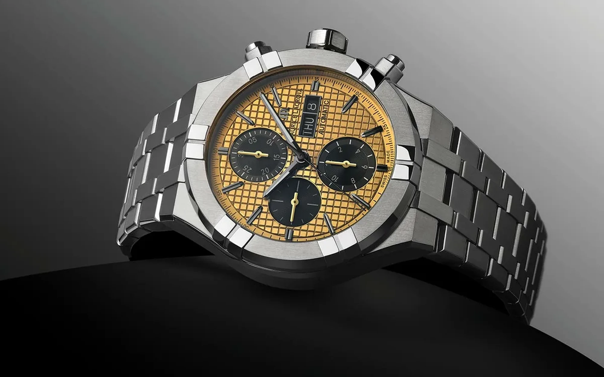 Maurice lacroix aikon automatic titanium chronograph 2