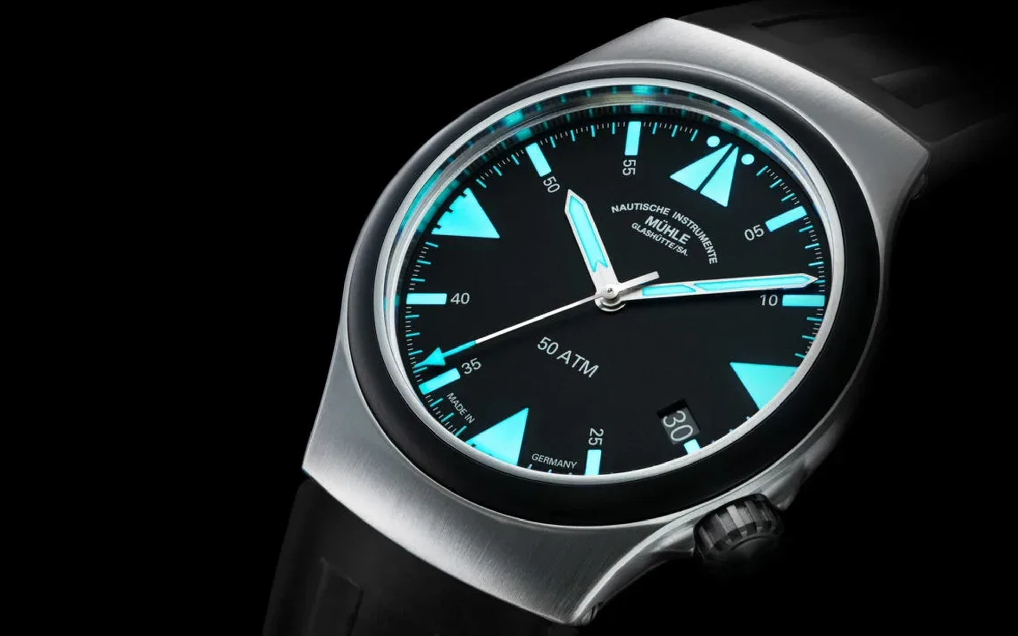 Muehle glashuette s a r mission timer titan 1