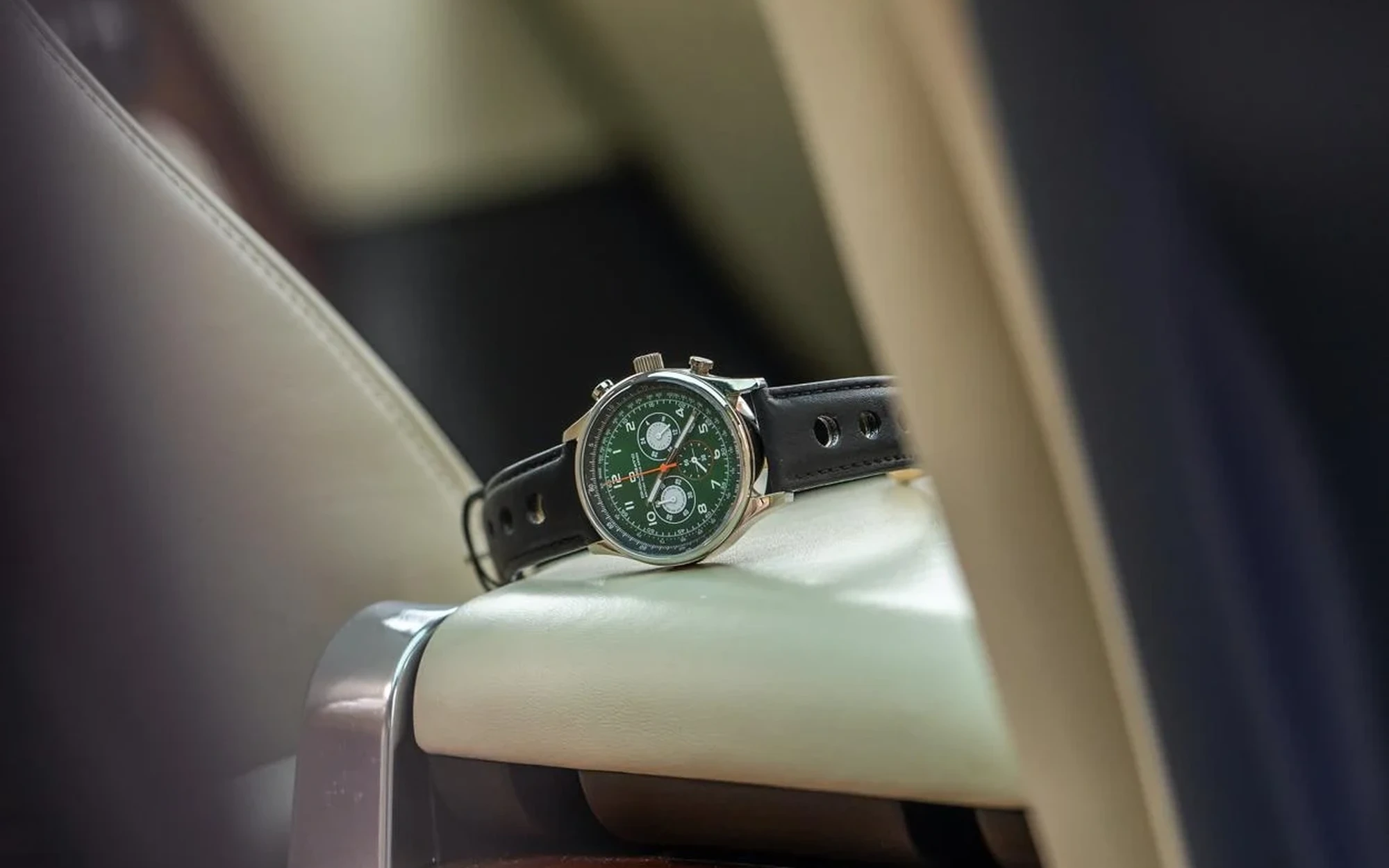 Omologato watches british racing green 7