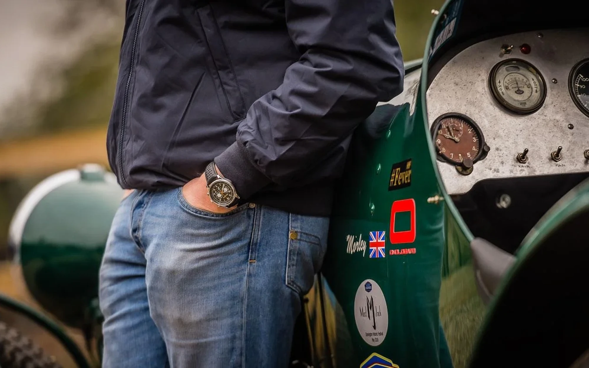 Omologato watches british racing green 8