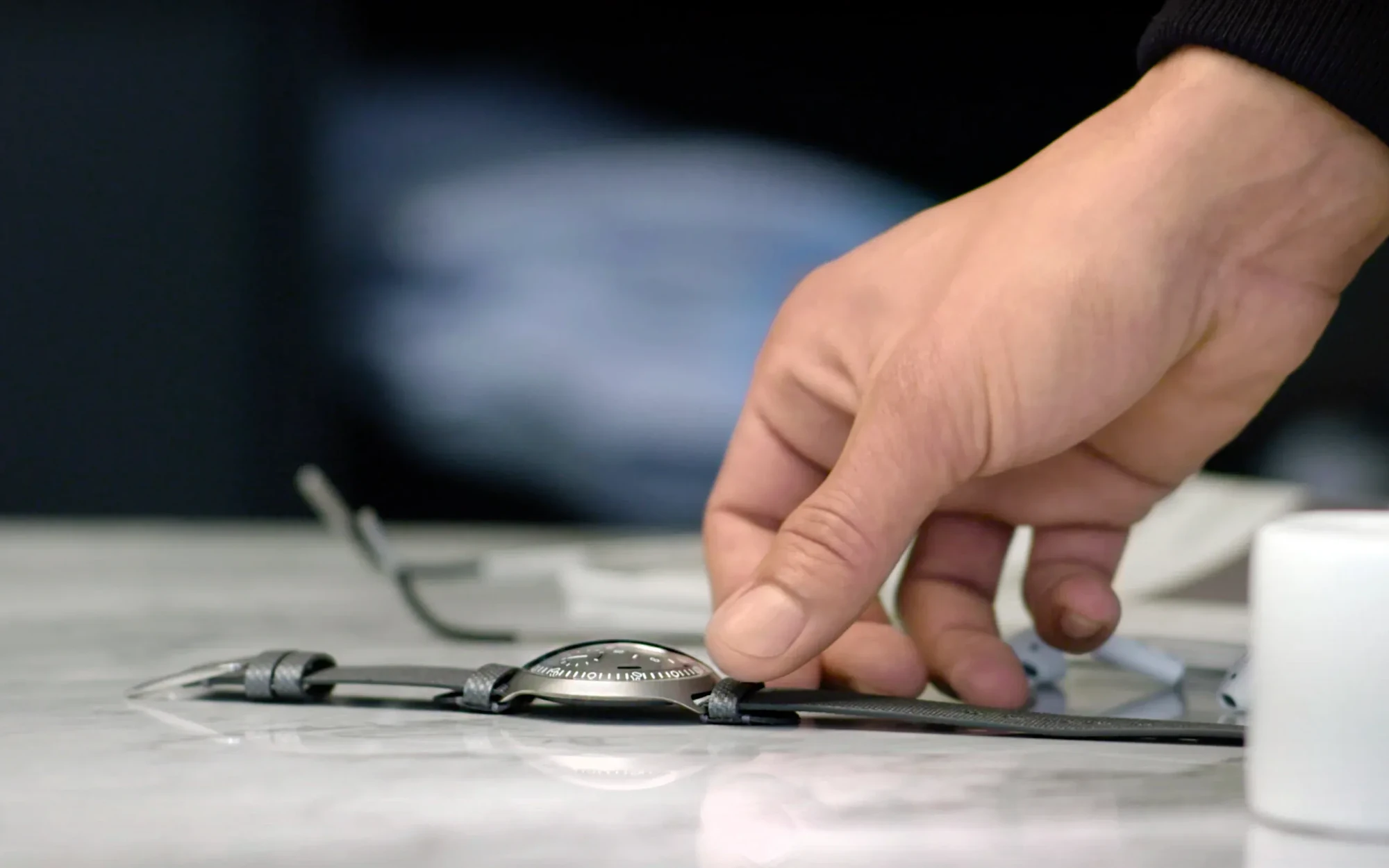 Ressence type 2 anthracite 2