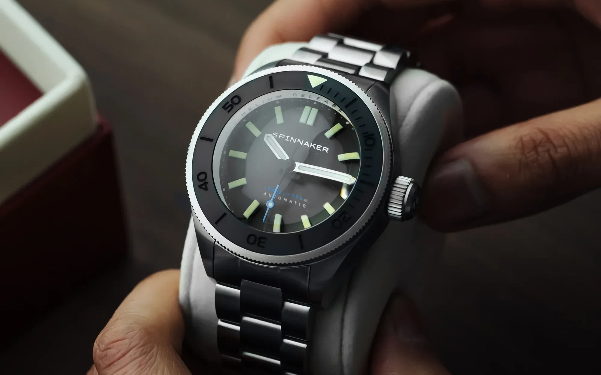 Spinnaker piccard automatic volcano black 1