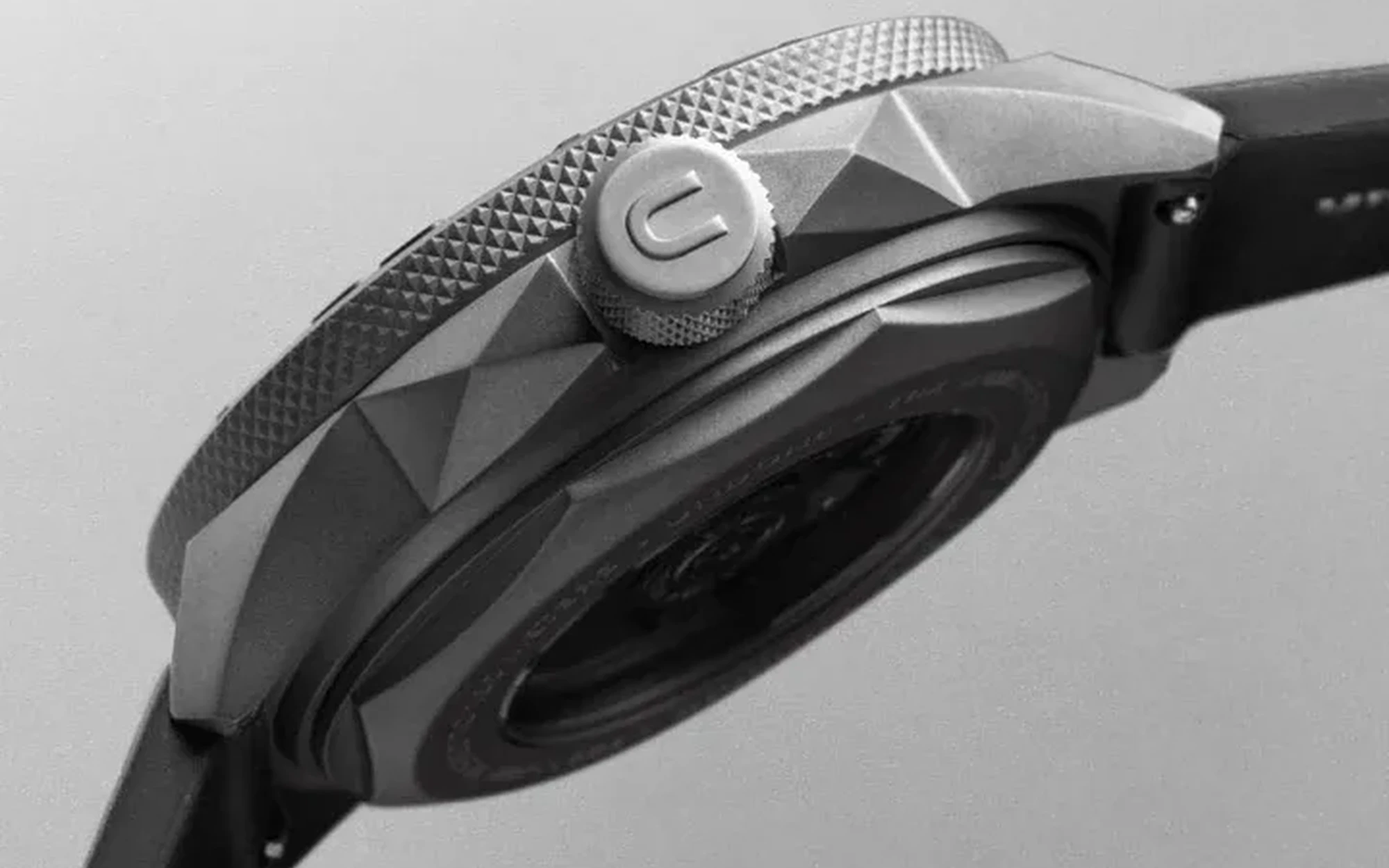 Undone aquadeep signal black automatic 3
