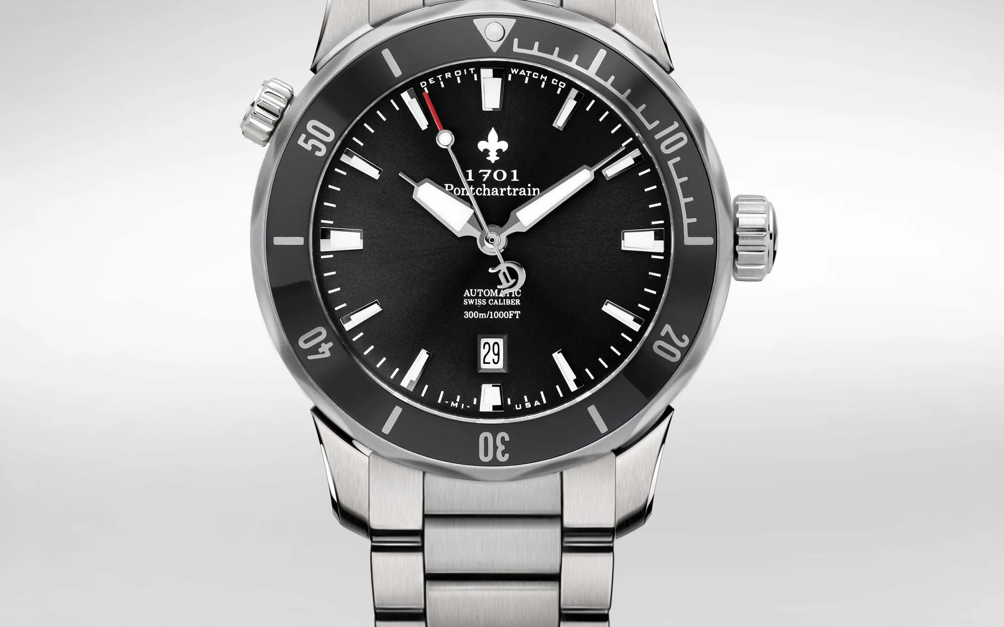 Detroit watch company 1701 pontchartrain great lakes edition diver 18
