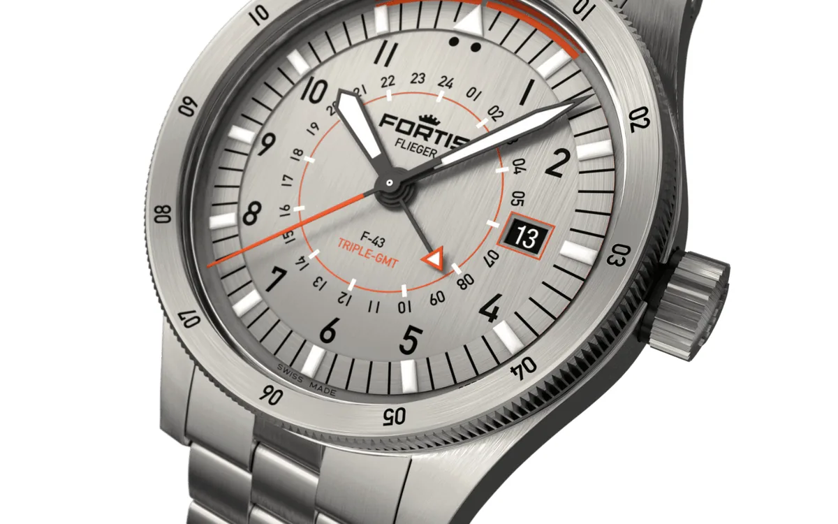 Fortis flieger f 43 triple gmt 10
