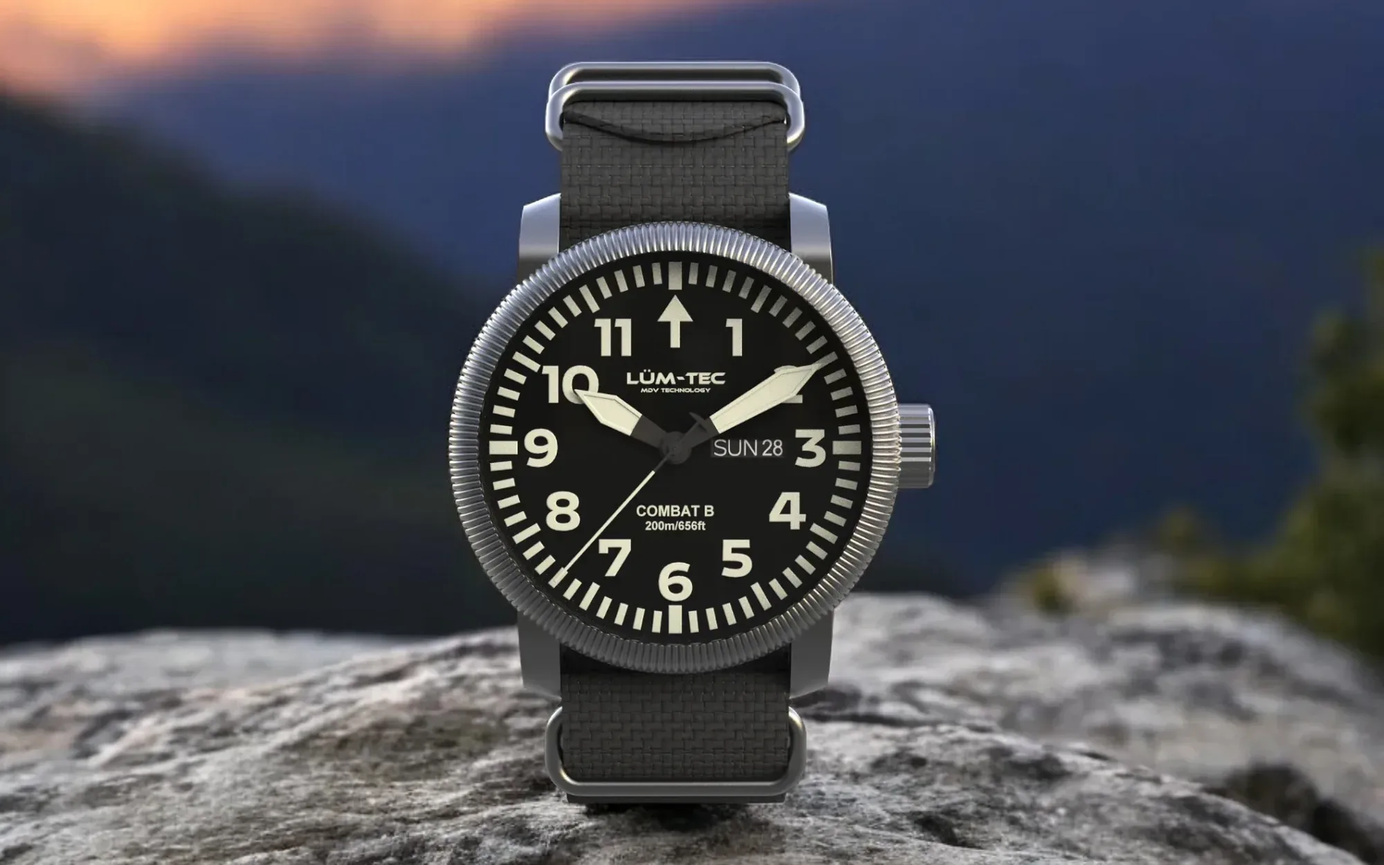 Lum tec watches b66 day date 1