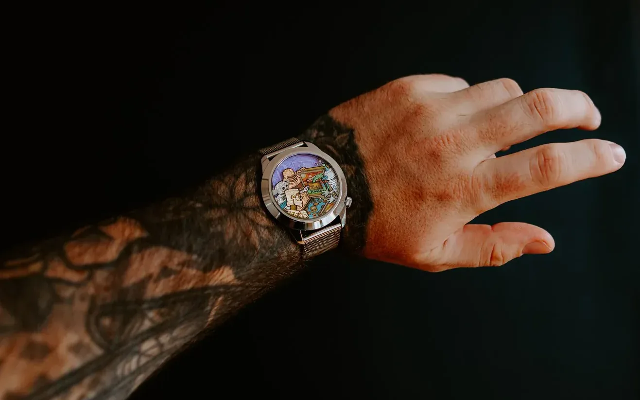 Mr jones watches ricochet xl 7