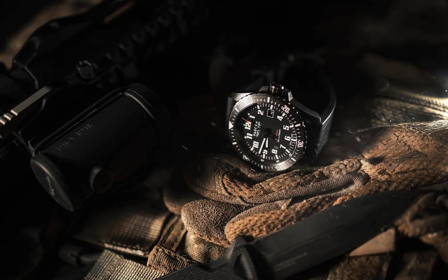 Pagoda watches tactical 2 bravo 3