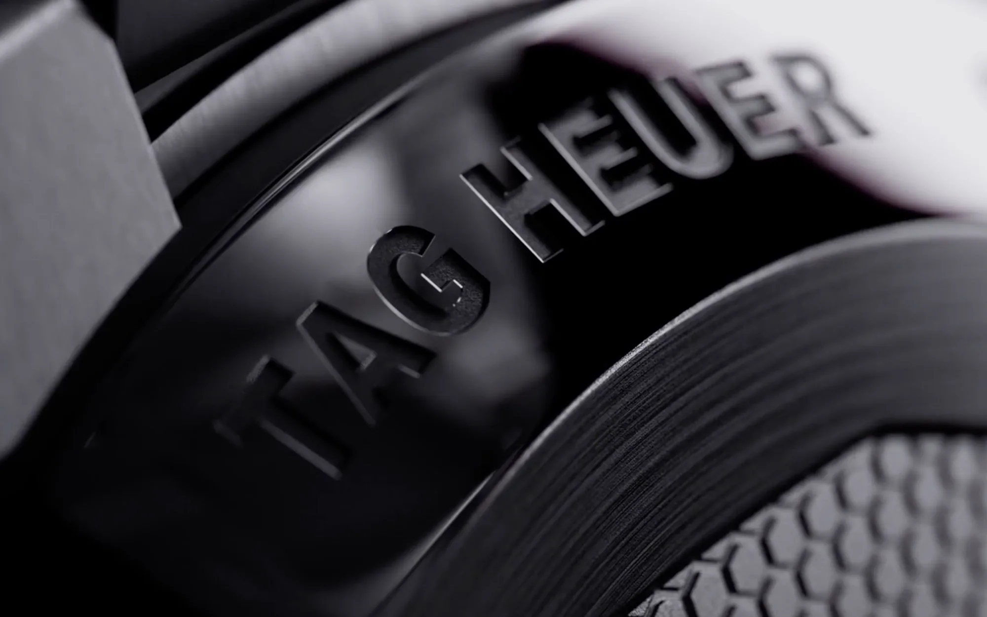 Tag heuer aquaracer professional 1000 superdiver 4